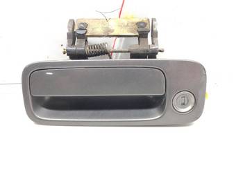 KLAMKA ZEWNĘTRZNA LEWY PRZÓD TOYOTA AVALON 69220-AC030 Sedan/Limuzyna