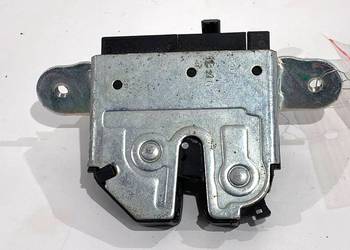 ZAMEK KLAPY TYŁ OPEL CORSA E Hatchback 39021416