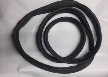 Ford Ka II MK 2  uszczelka klapy tylnej klapy tył