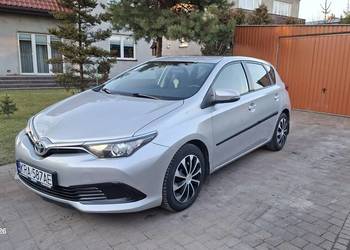 Toyota Auris II 1.4D4D 2015 Salon Polska