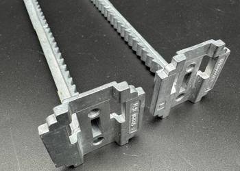 Mocowanie cokołu zmywarka Miele - MN0626375