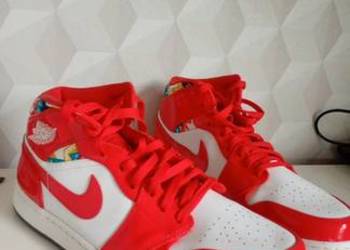 Air Jordan 1 Mid SE "Barcelona Sweater" sneakers
