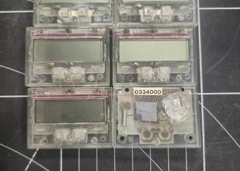 Zegarki samochodowe LCD