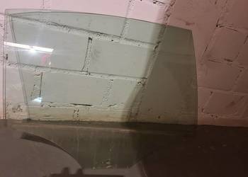 Szyba boczna vw passat b6 sedan