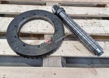 Wałek atakujący z kołem John Deere 6120, 6320
