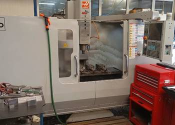 Centrum obróbcze pionowe CNC HAAS TM-3PHE