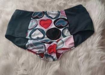 Majtki od stroju kąpielowego w serca kolorowe