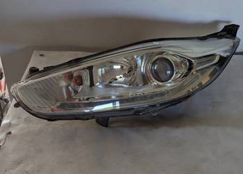 Lampa przód prawa lewa Ford Fiesta MK7
