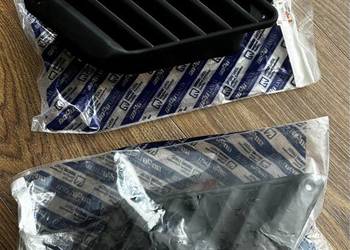 FIAT 126p Komplet oryginalnych wlotow bocznych fabrycznie nowych