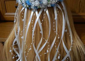 Wianek komunijny bialo niebieski asymetryczny