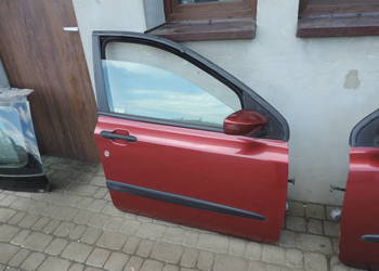 DRZWI PRAWY PRZÓD FIAT STILO 5D HB KOLOR 132F
