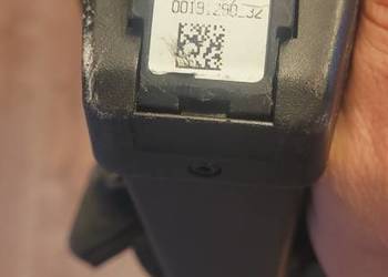 Roleta bagaznikowa do samochodu Roleta bagaznikowa do samochodu