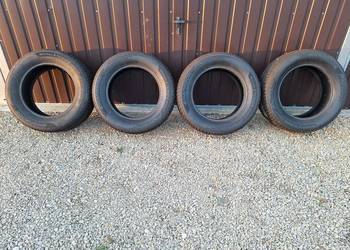 Opony zimowe 225 60 16