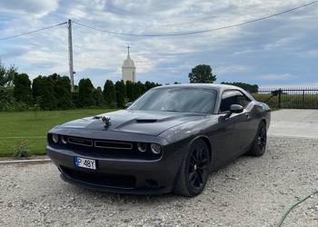 Dodge challenger
