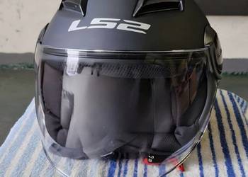 Kask uniwersalny czarny matowy sprzedam