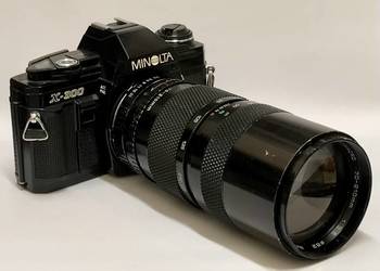 MINOLTA X-300 Aparat LUSTRZANKA Teleobiektyw SOLIGOR 70-210mm ANALOGOWY