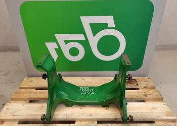 Wspornik John Deere 6155 R {L216985}