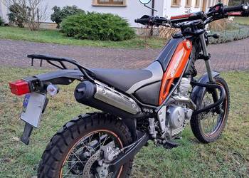 Yamaha XG 250 Tricker