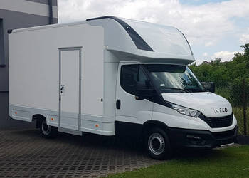 Iveco Daily KONTENER NISKOPODŁOGOWY 4,43x2,23x2,42 SKLEP BAR FOODTRUCK KAM…