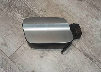 Klapka wlewu paliwa VW TIGUAN II  Kopmlet !