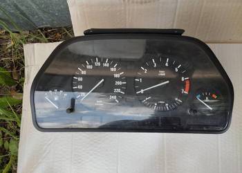 Licznik zegary BMW E34 VDO 110.008/360/019