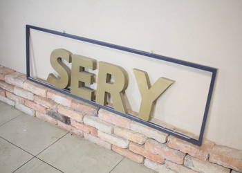 Napis "SERY" - sklep, gastronomia itp