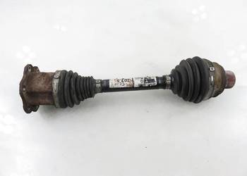 PÓŁOŚ PRAWA PRZEDNIA AUDI A4 B8 2.0 TDI 8K0407271Q