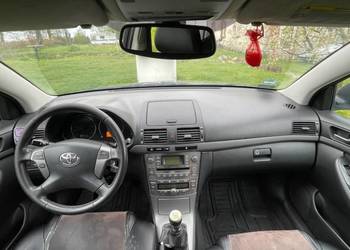 Sprzedam Toyotę Avensis 2.2 d4d