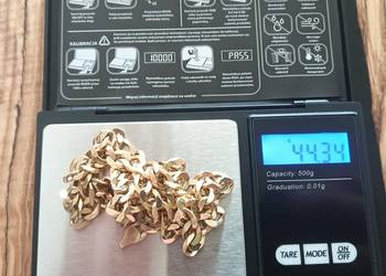 Łańcuszek złoty 585 . Splot pancerka . Stan idealny. 44,34 grama