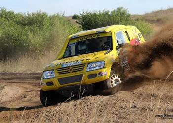 Mitsubishi Pajero T1 2016r RAJDOWE