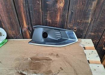 Prawa kratka Audi A4 B9 Lift 8W0807682AK