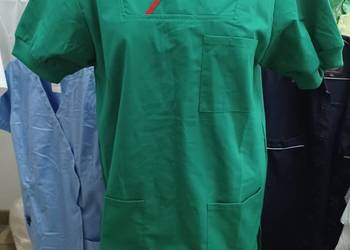 Bluza medyczna używana