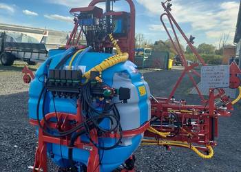 Opryskiwacz Biardzki 800 l belka 15 m Calabria Hydro
