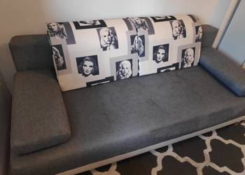 Kanapa rozkładana z pojemnikiem