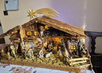 Duża szopka Bożonarodzeniowa z figurami