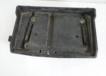 Mercedes W238 C238 PODSTAWA AKUMULATORA 2056200118