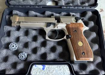 Umarex Beretta M 92 FS Nickel/ Wood wiatrówka