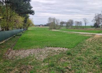Sprzedam działkę budowlaną w Czarnożyłach pow. Wieluń