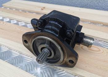 Pompa hydrauliczna JCB 520-40 {Parker}