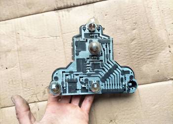 WKŁAD LAMPY TYŁ TYLNEJ VW GOLF 3