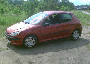 Peugeot 206 1,1 benzyna sprawny oplacony zdrowy pali 5L/100 do jazdy,maleOC