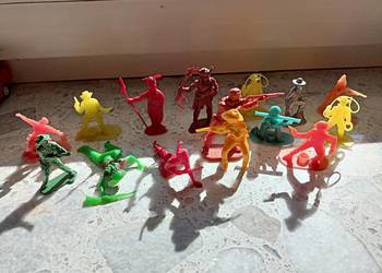 Stare figurki