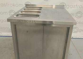Stół przyścienny, drzwi przesuwne, otwoty pod GN - 80x90