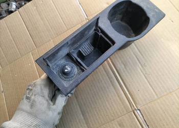 FORD MONDEO MK3  POPIELNICZKA ZAPALNICZKA GNIAZDO ZAPALNICZKI