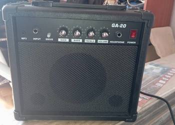 Wzmacniacz gitarowy V-tone GA-20, moc użyteczna 20 W RMS