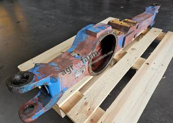 Obudowa mostu FWD Ford 7700, 7600