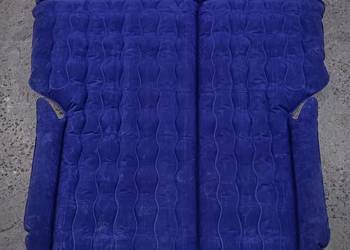 Materac samochodowy dwuosobowy z dodatkowymi poduszkami