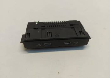 Ford Explorer VII R2KB GNIAZDO PORT USB 5NA035700