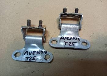 Toyota Avensis T25 kombi zawiasy klapy bagażnika