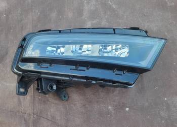 SEAT ATECA HALOGEN LED PRAWY PRZOD 575941700 / 1640